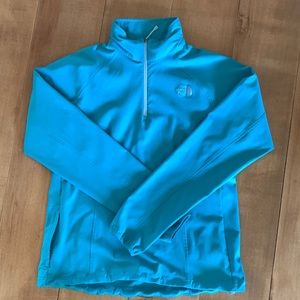 Soft shell Apex teal top
